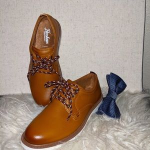 Florsheim kids Dress Shoes NEW!! SZ 1